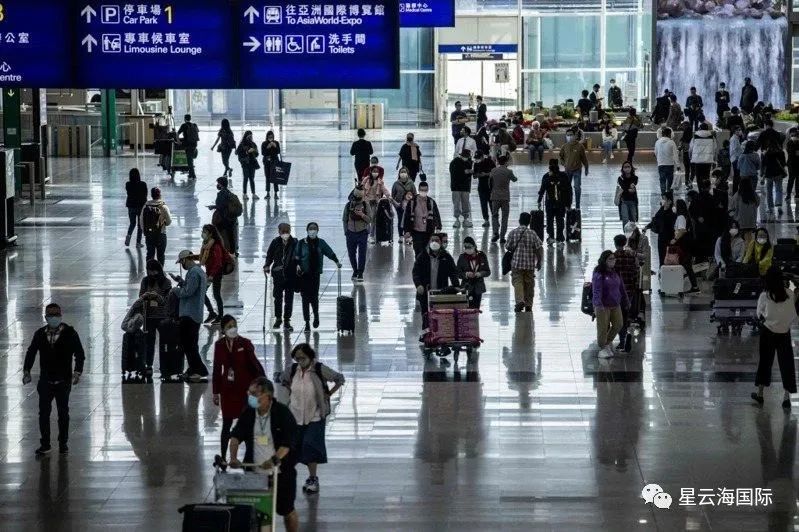 香港「鈔票雨」再來襲，這些人統(tǒng)統(tǒng)有份！