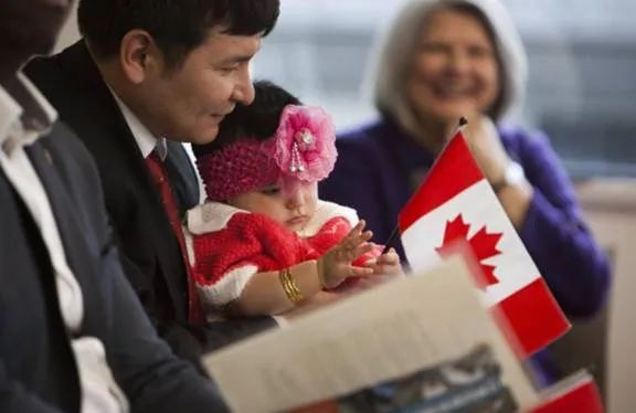 Major reform of Canada's super visa: maximum stay of 7 years at a time