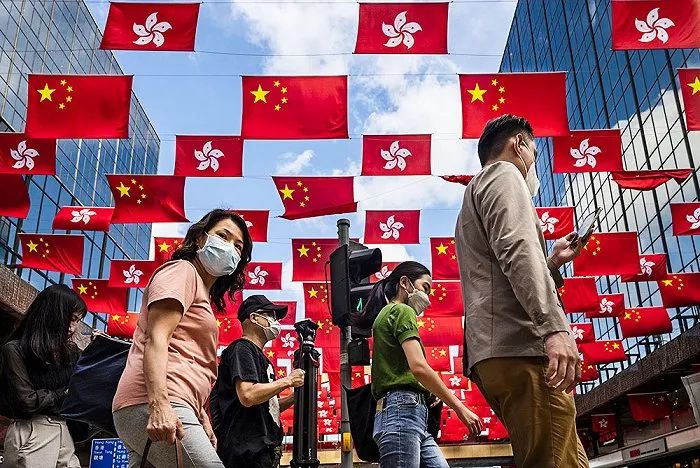 The 25th anniversary of the handover, how fragrant is Hong Kong's identity?